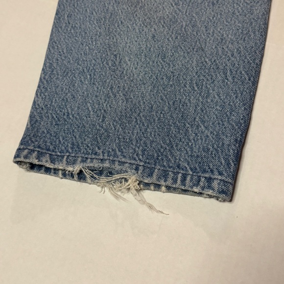 CARHARTT MEN’S SLIM FIT TAPERED LEGS LIGHT WASHED DISTRESSED JEANS - Picture 8 of 10